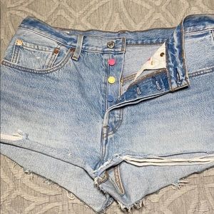 Levi’s denim shorts size 30